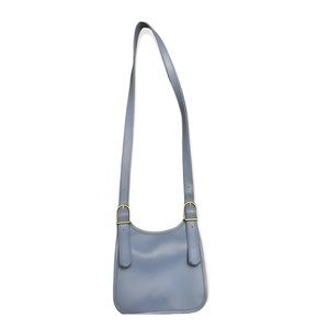 Very basic powder blue purse 🤍